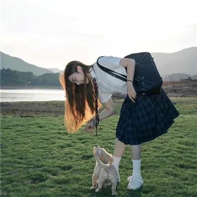 我看见妈妈亲吻圣诞老人